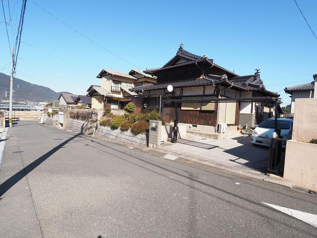 津田南町土地 現地写真（前面道路含む現地写真）