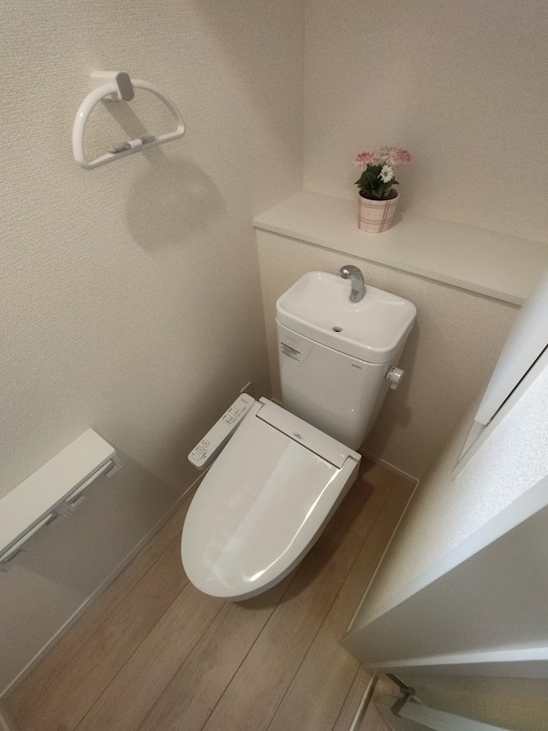 沖田三丁目新築戸建1号棟　第7 内観写真（トイレ）