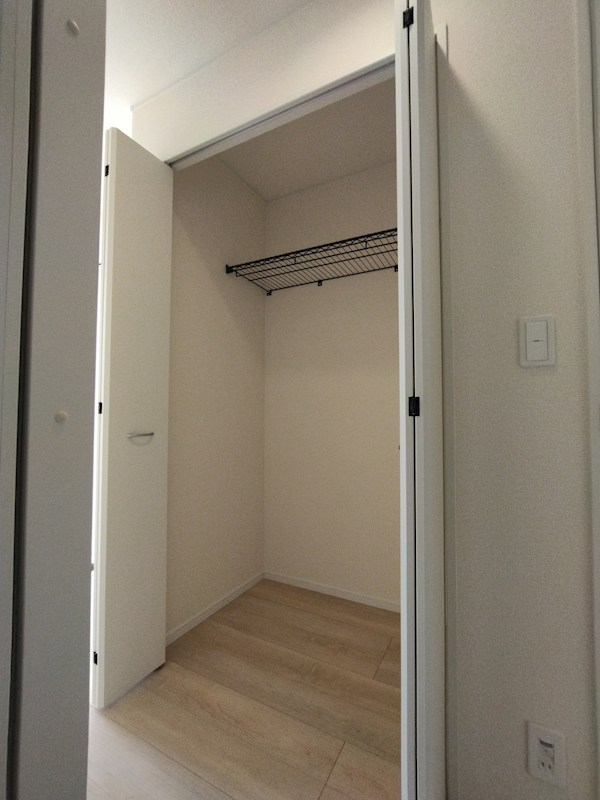 沖田三丁目新築戸建1号棟　第7 内観写真（収納）