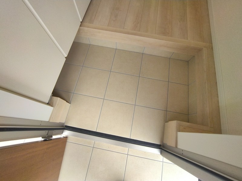 沖田三丁目新築戸建1号棟　第7 現地写真（玄関）