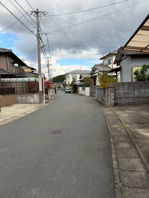 大辻町戸建 現地写真（前面道路含む現地写真）