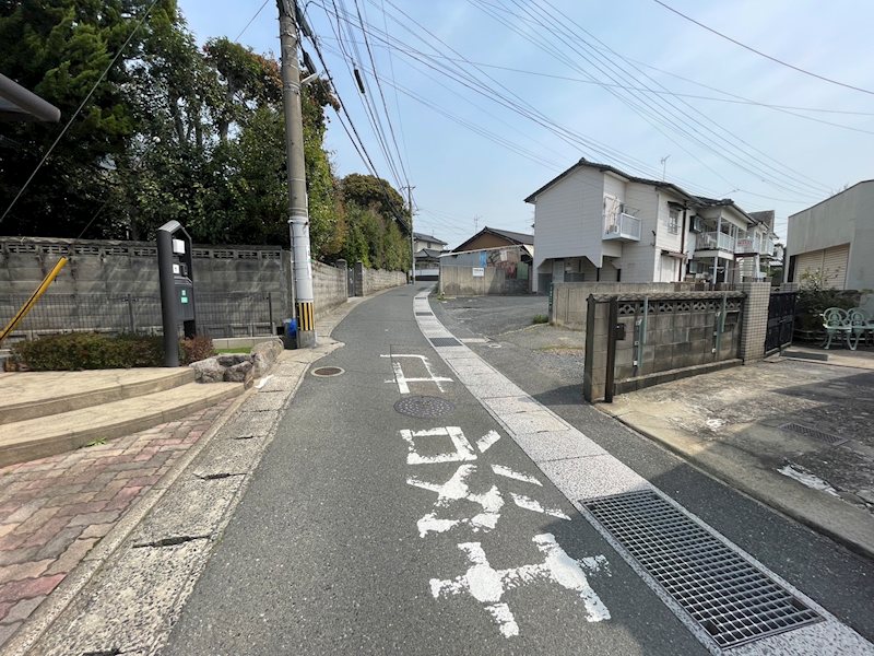葛原三丁目戸建 現地写真（前面道路含む現地写真）