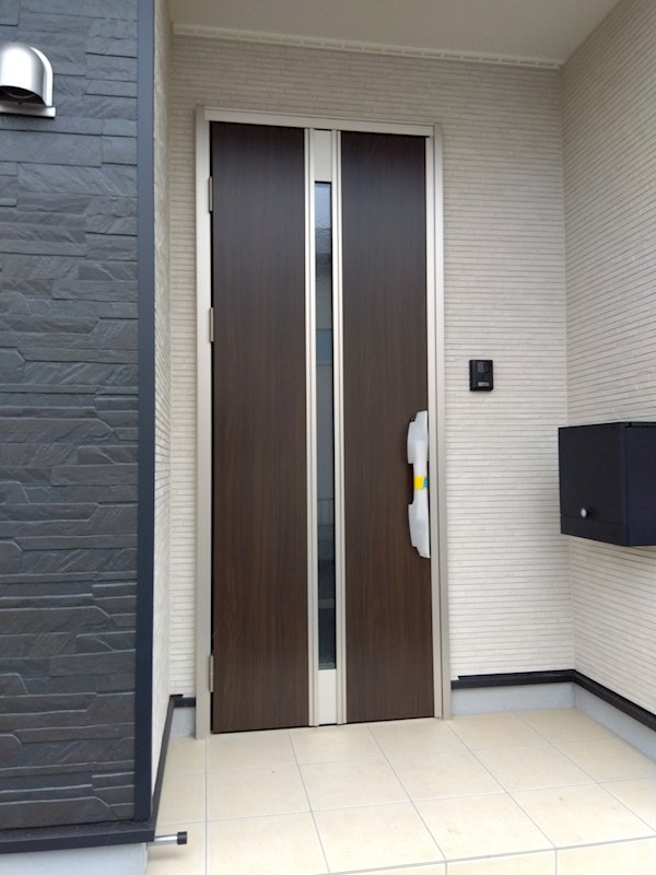 下貫三丁目新築戸建2号棟　第7 現地写真（玄関）