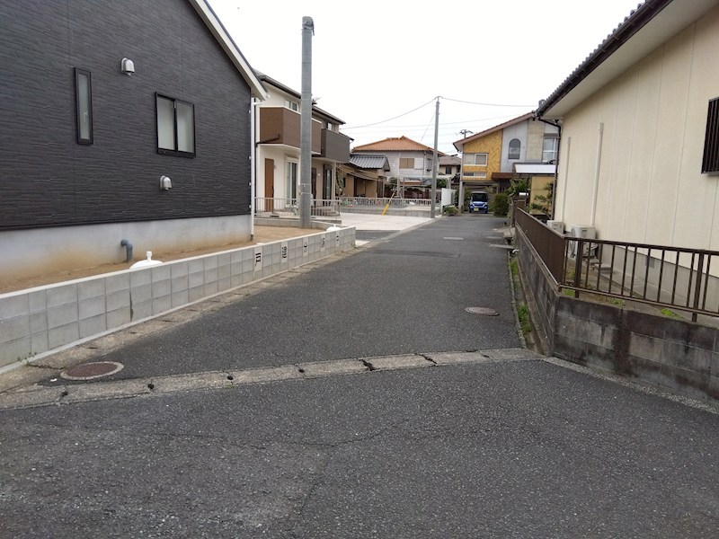 下貫三丁目新築戸建2号棟　第7 現地写真（前面道路含む現地写真）