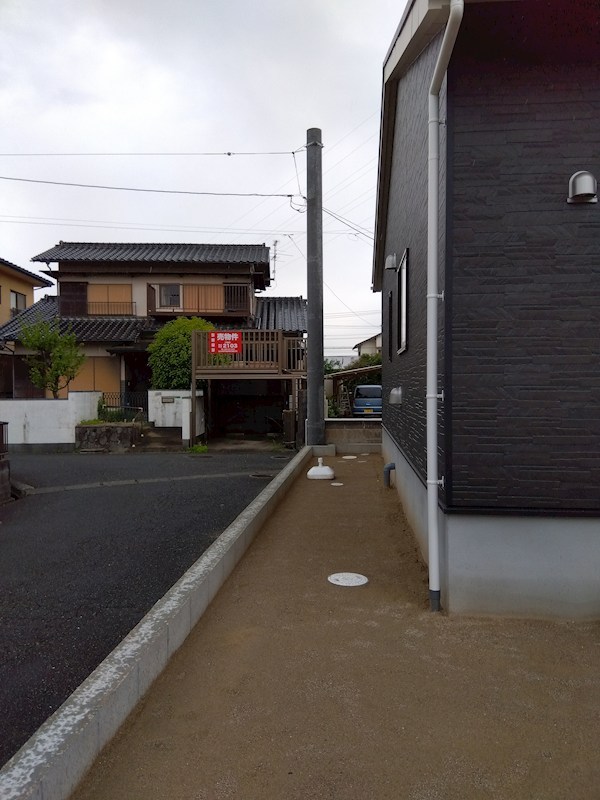 下貫三丁目新築戸建2号棟　第7 現地写真（前面道路含む現地写真）