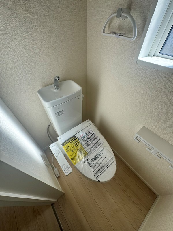 光貞台二丁目新築戸建1号棟　第2 内観写真（トイレ）