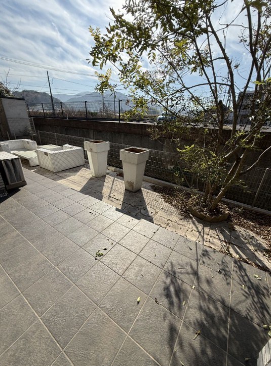 上石田一丁目戸建 現地写真（庭）