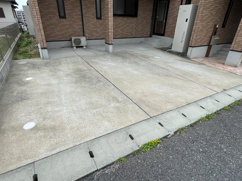 日吉台二丁目戸建 現地写真（駐車場）