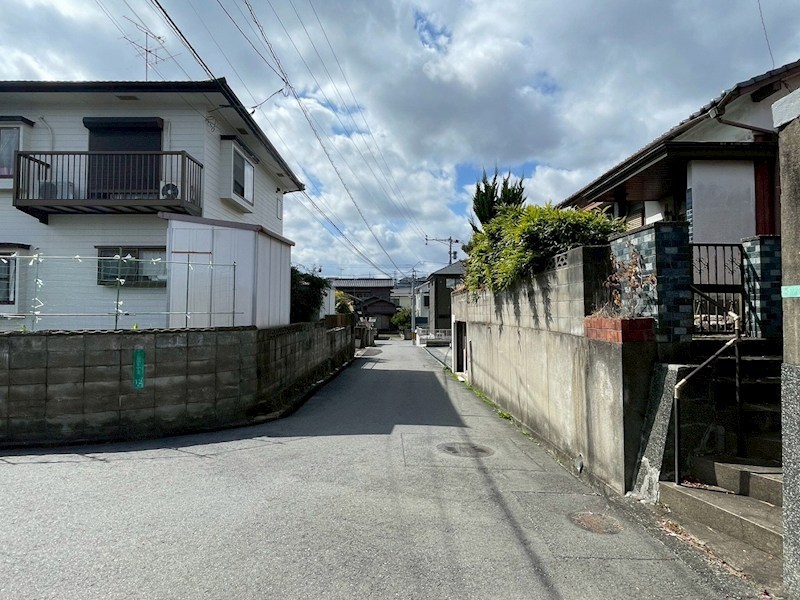 下上津役三丁目土地 現地写真（前面道路含む現地写真）