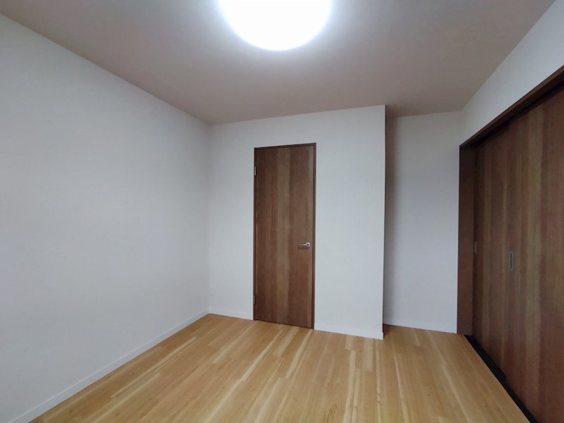 アーティックス千防  内観写真（リビング以外の居室）