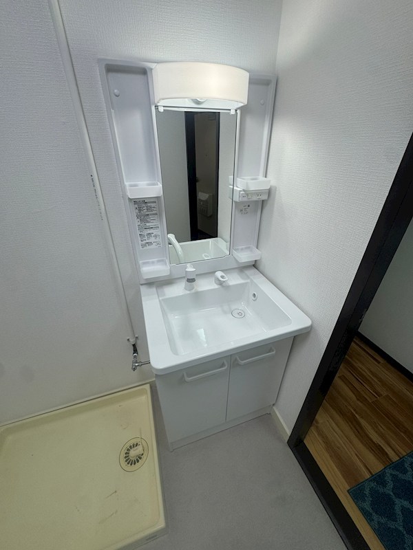 ビバライフ鷹の巣 内観写真（洗面台・洗面所）