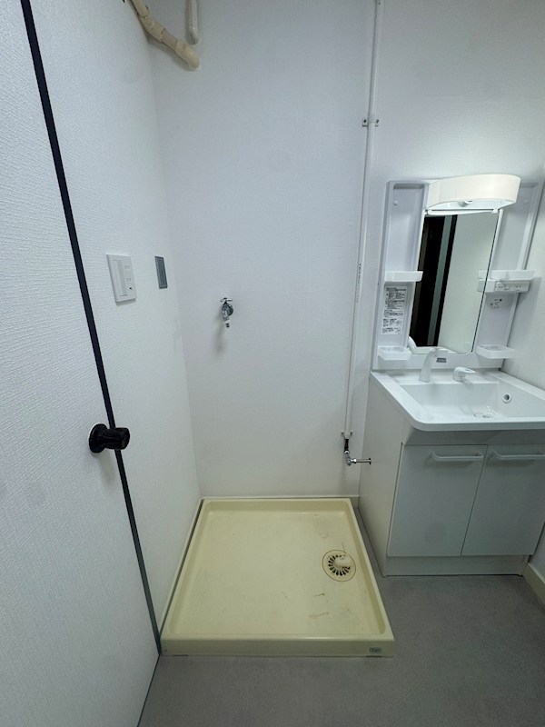 ビバライフ鷹の巣 内観写真（洗面台・洗面所）