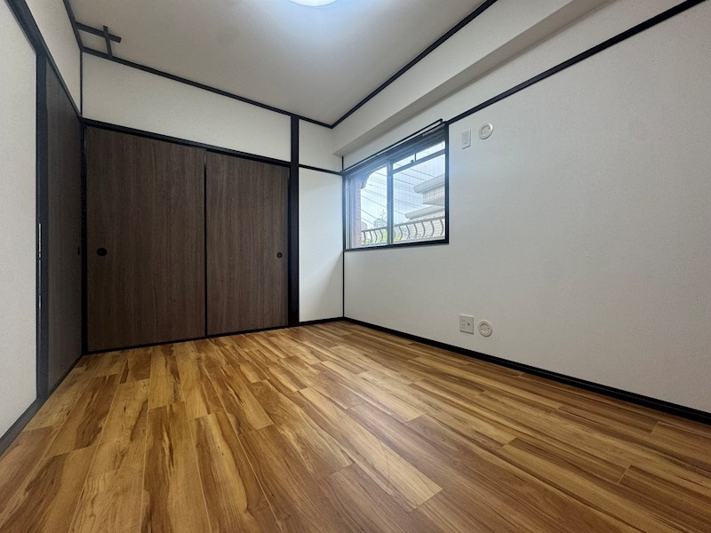 ビバライフ鷹の巣 内観写真（リビング以外の居室）