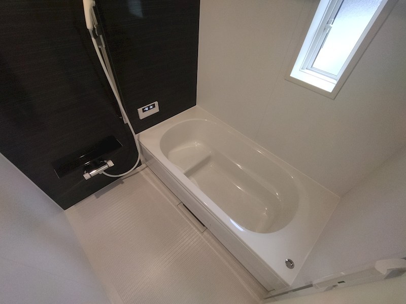 楠橋南一丁目新築戸建1号棟　第2 内観写真（浴室）