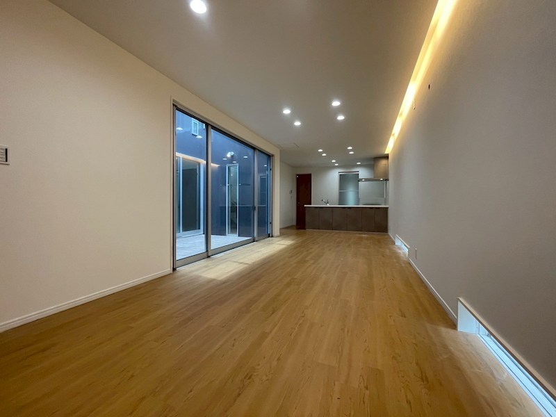 香椎駅東三丁目戸建 内観写真（リビング）