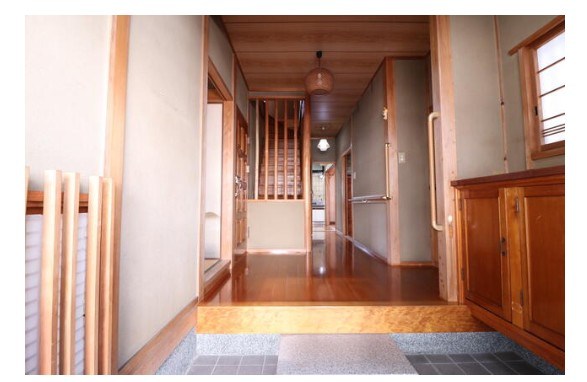 上富野一丁目戸建 現地写真（玄関）
