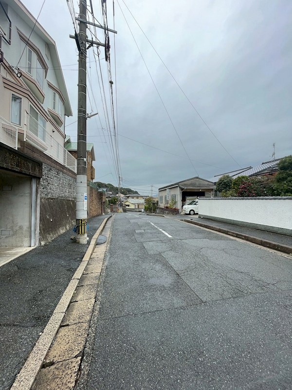 浅川台三丁目戸建 現地写真（前面道路含む現地写真）