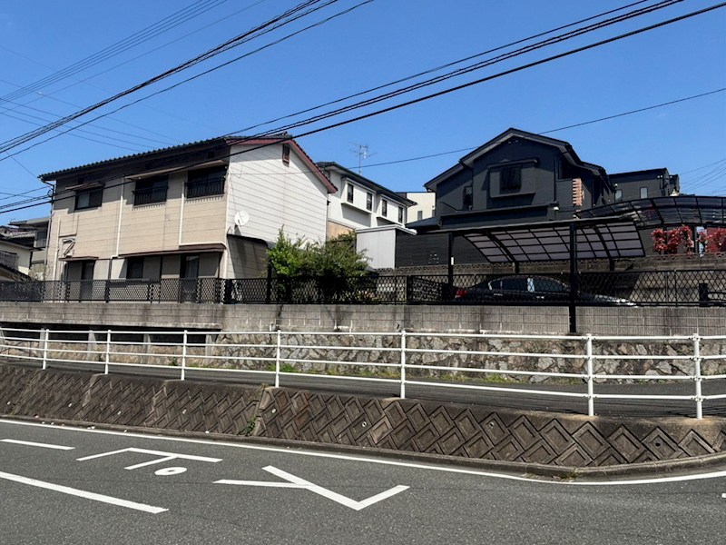 清水五丁目土地 現地写真（前面道路含む現地写真）