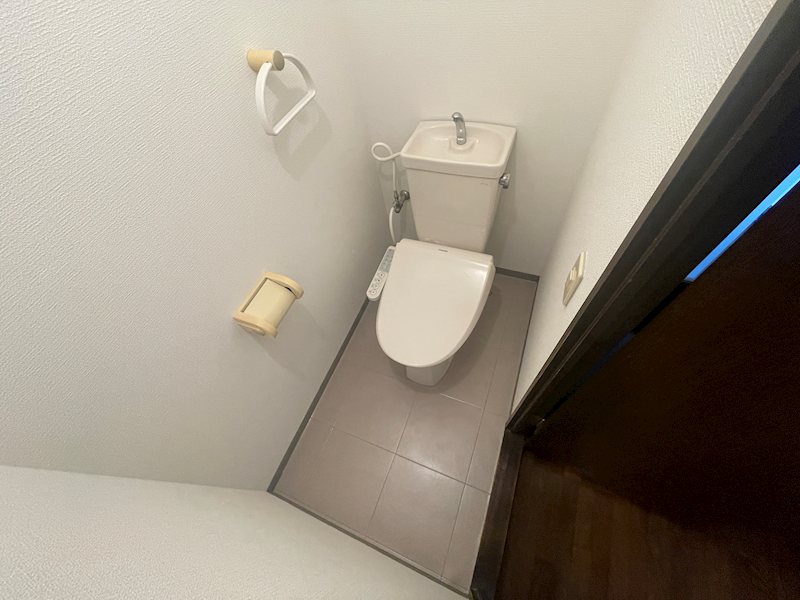 エクレール門司港東 内観写真（トイレ）