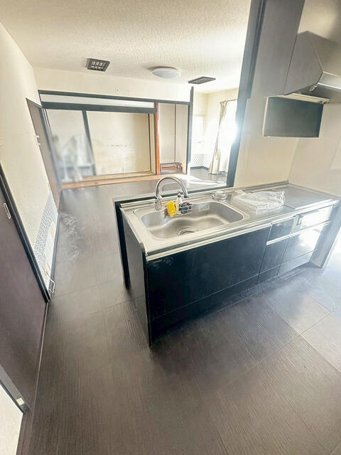 長行西三丁目戸建 内観写真（キッチン）