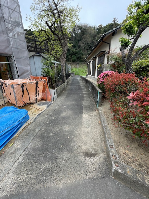 吉田東一丁目新築戸建3号棟　1期 現地写真（前面道路含む現地写真）