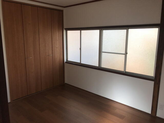中井一丁目戸建 内観写真（リビング以外の居室）
