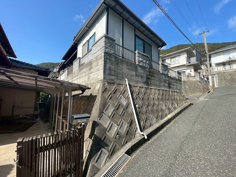葛原三丁目11番戸建 現地写真（前面道路含む現地写真）
