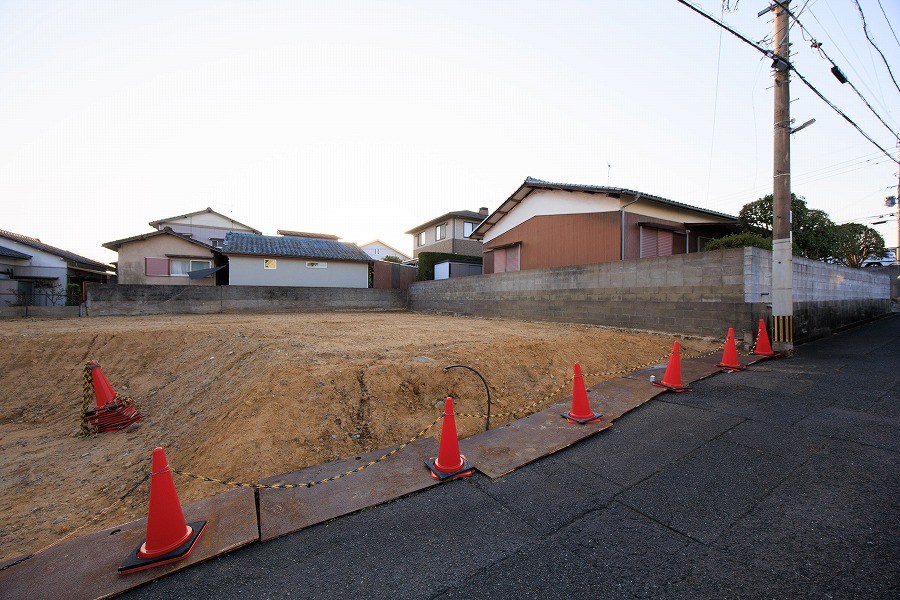 藤原三丁目新築戸建18号地 現地写真（前面道路含む現地写真）