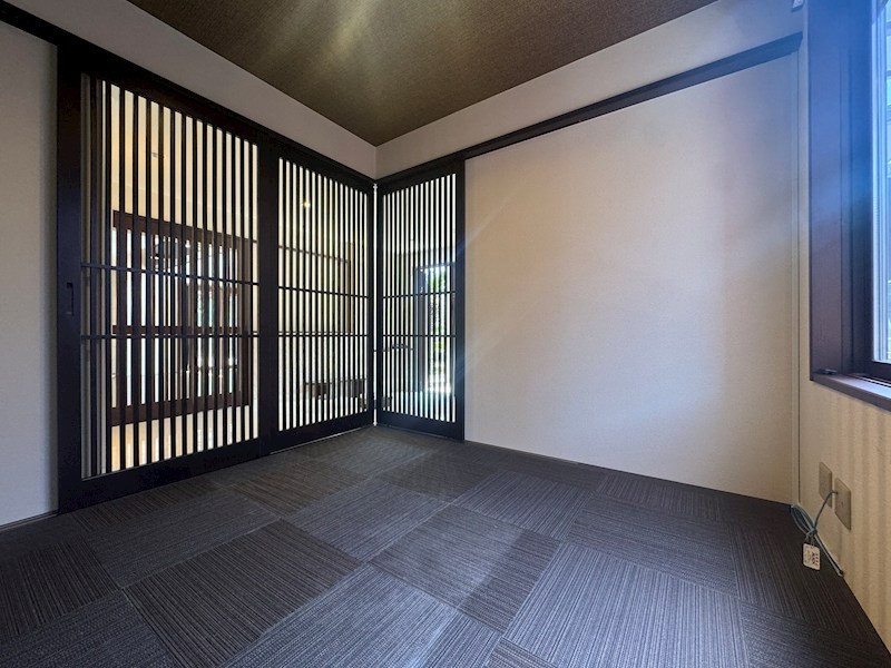 朝霧四丁目戸建 内観写真（リビング以外の居室）