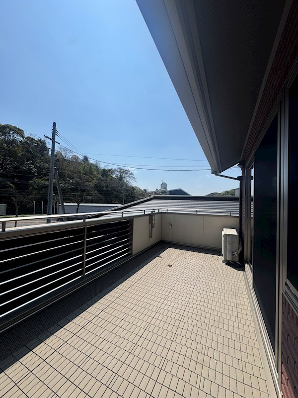 朝霧四丁目戸建 現地写真（バルコニー）