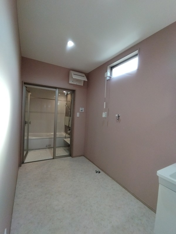 上本町二丁目戸建 内観写真（洗面台・洗面所）