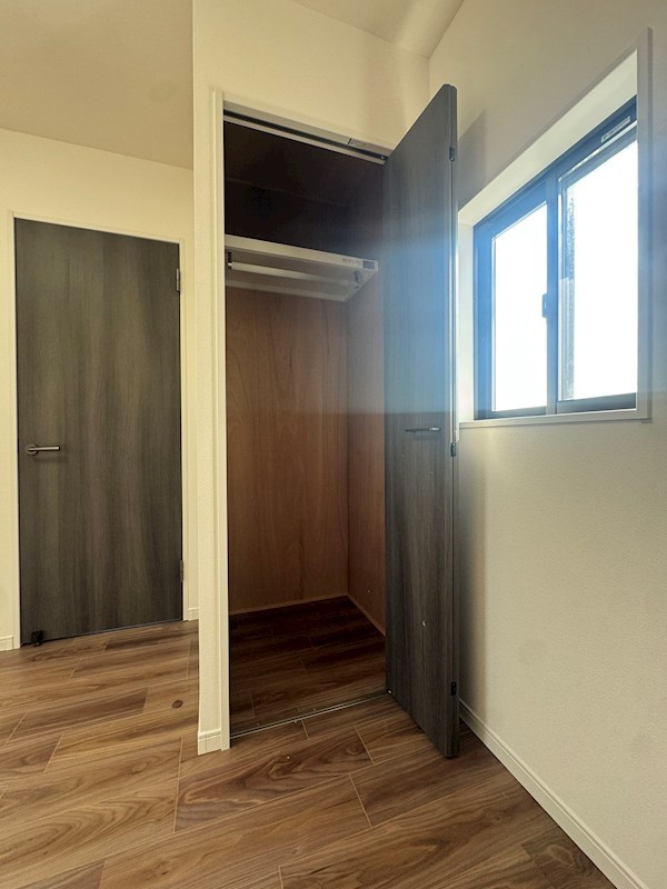 楠木一丁目戸建 内観写真（収納）