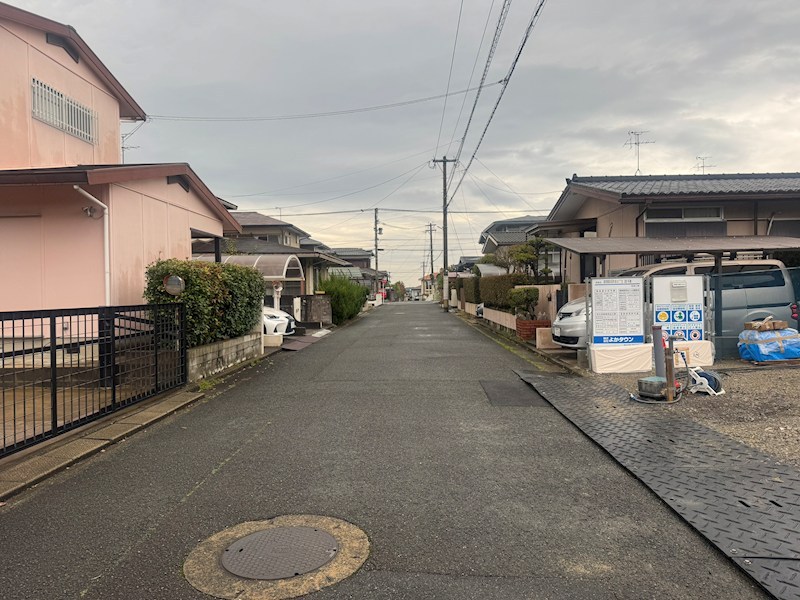 旭台二丁目新築戸建1号棟　3期 現地写真（前面道路含む現地写真）