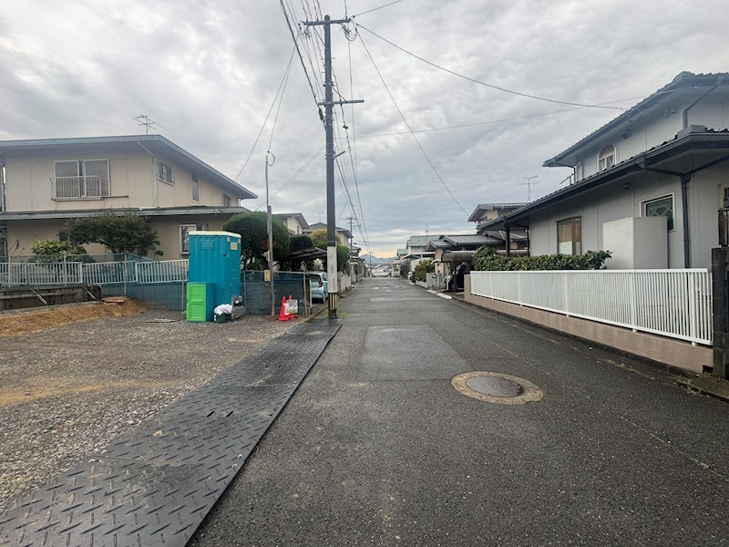 旭台二丁目新築戸建1号棟　3期 現地写真（前面道路含む現地写真）