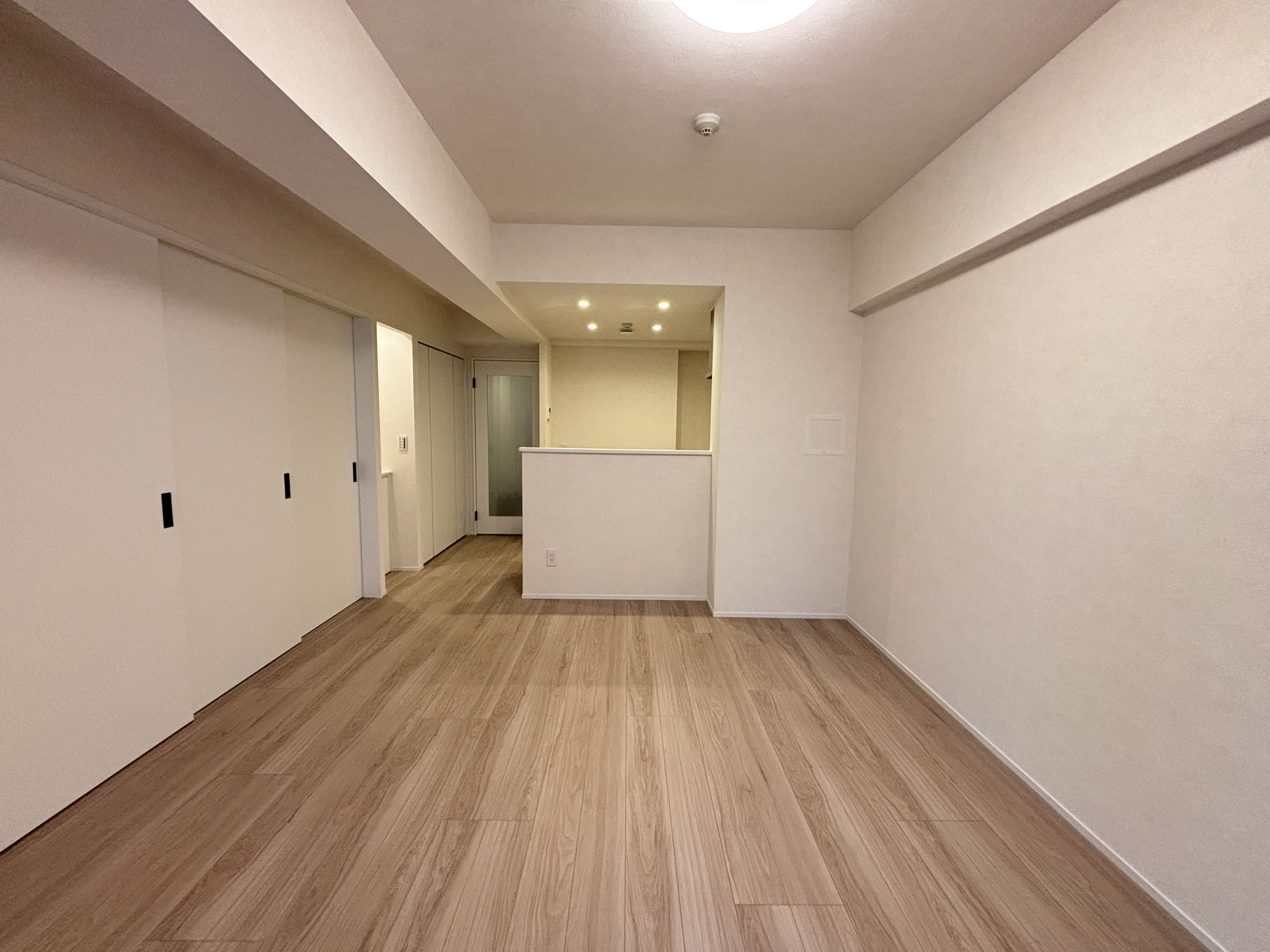 コスモ大手門 内観写真（リビング）