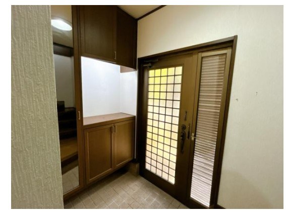 今町三丁目戸建 現地写真（玄関）