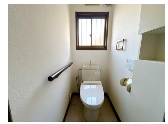 今町三丁目戸建 内観写真（トイレ）