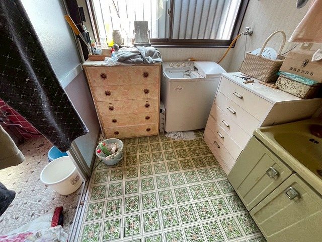 岩瀬三丁目戸建 内観写真（洗面台・洗面所）