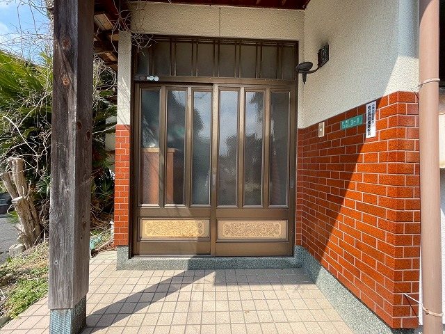 岩瀬三丁目戸建 現地写真（玄関）