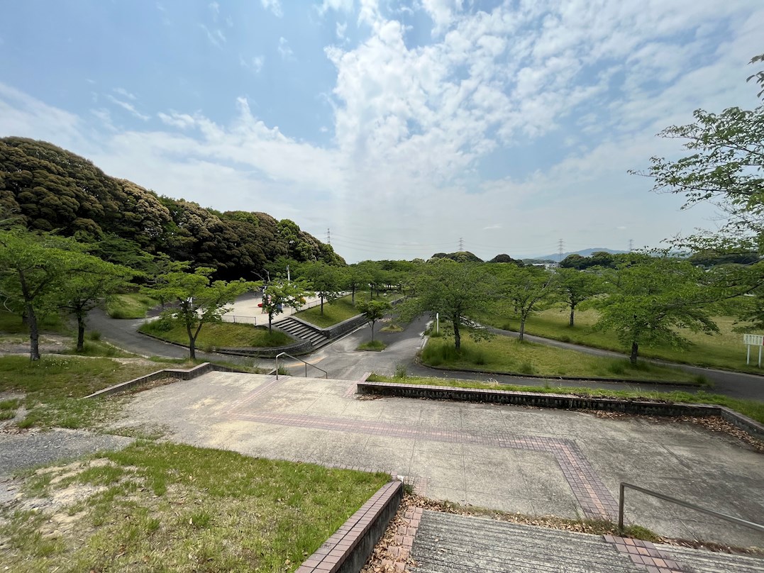 白岩町新築戸建4号地 公園