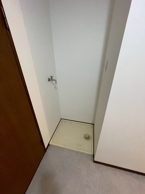 大字長浜1302番戸建 内観写真（洗面台・洗面所）
