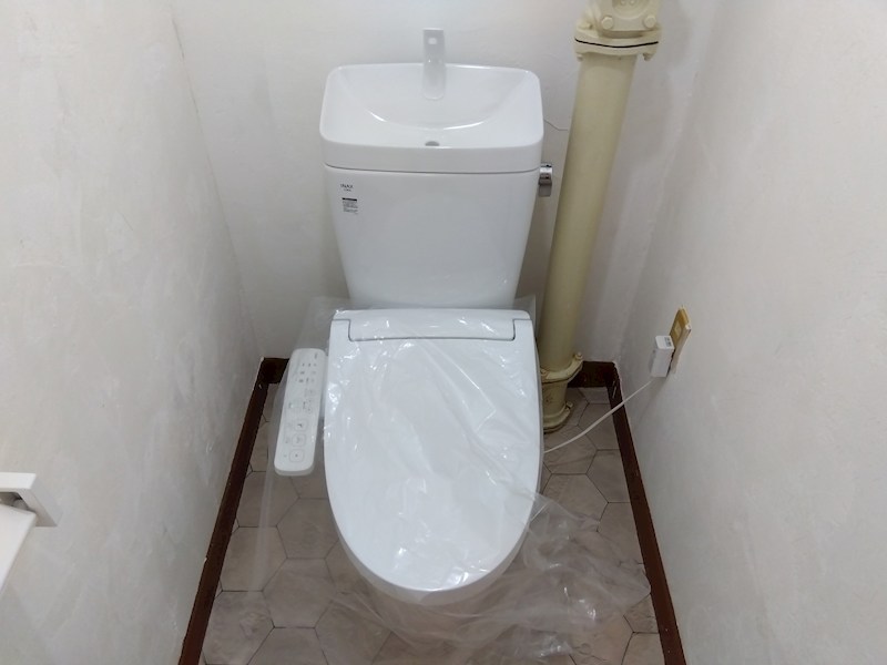 グリーンタウンもりつね16号棟 内観写真（トイレ）