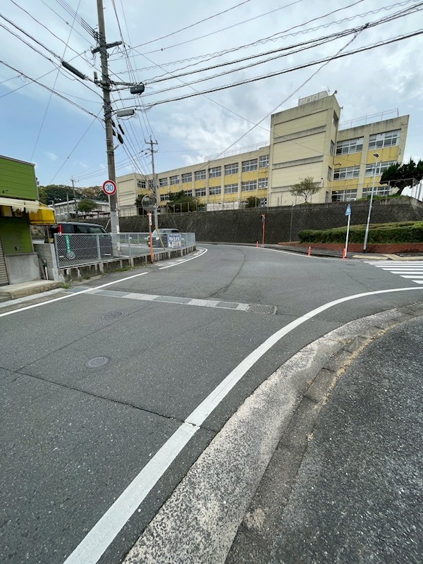 池田一丁目土地 現地写真（前面道路含む現地写真）