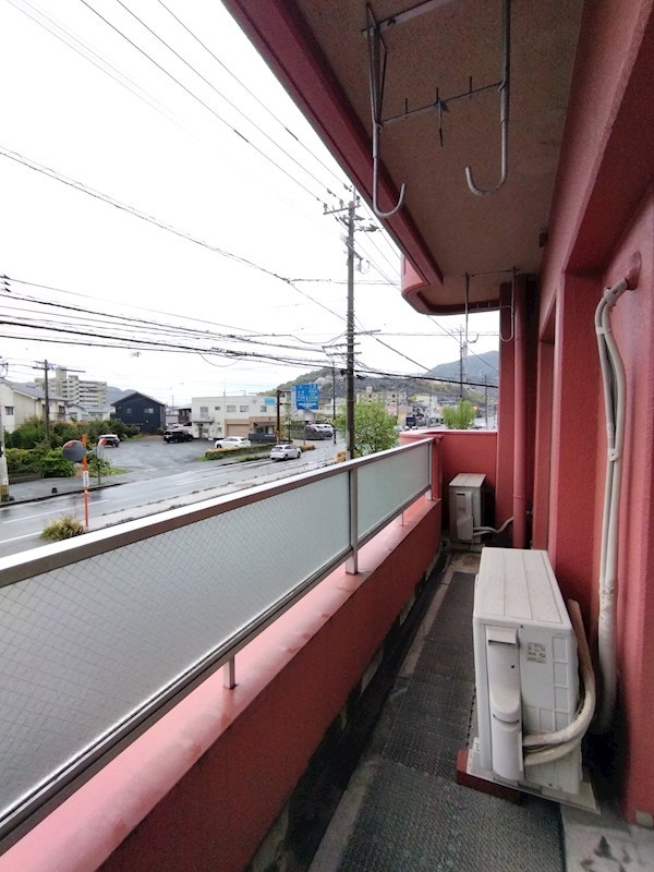 サンライフ恒見 現地写真（バルコニー）