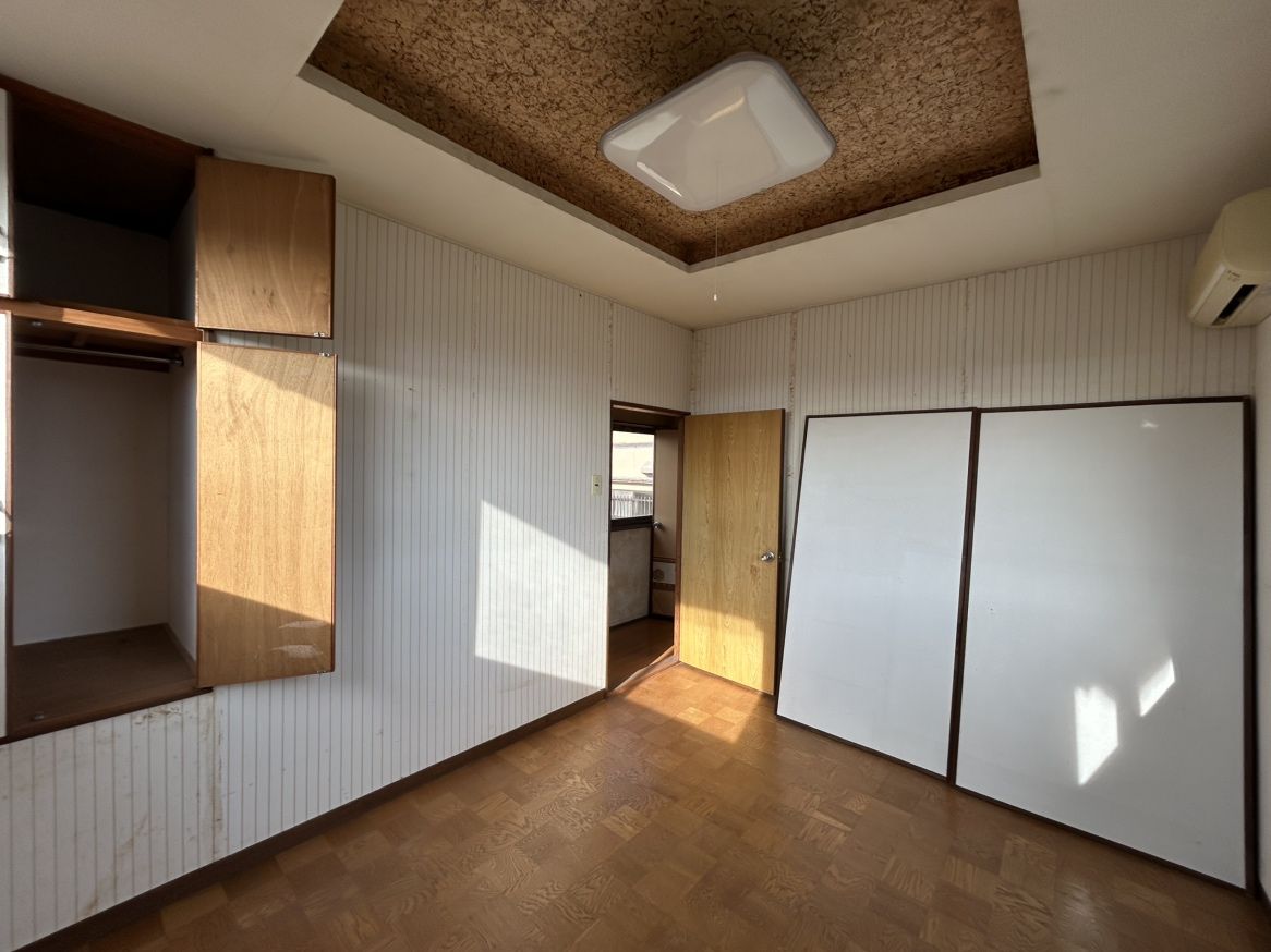 東高陽二丁目戸建 内観写真（リビング）