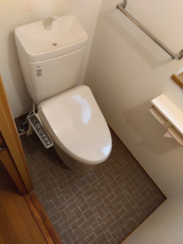 田原新町一丁目戸建 内観写真（トイレ）
