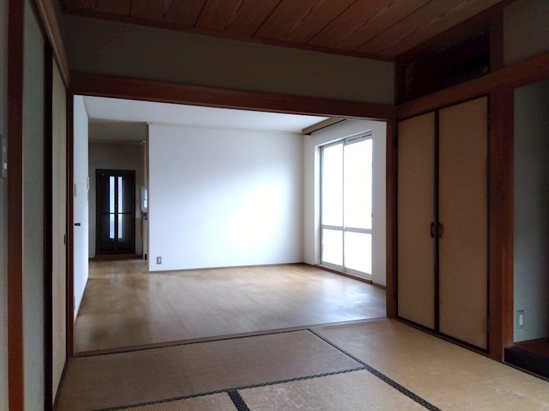 田原新町一丁目戸建 内観写真（リビング以外の居室）