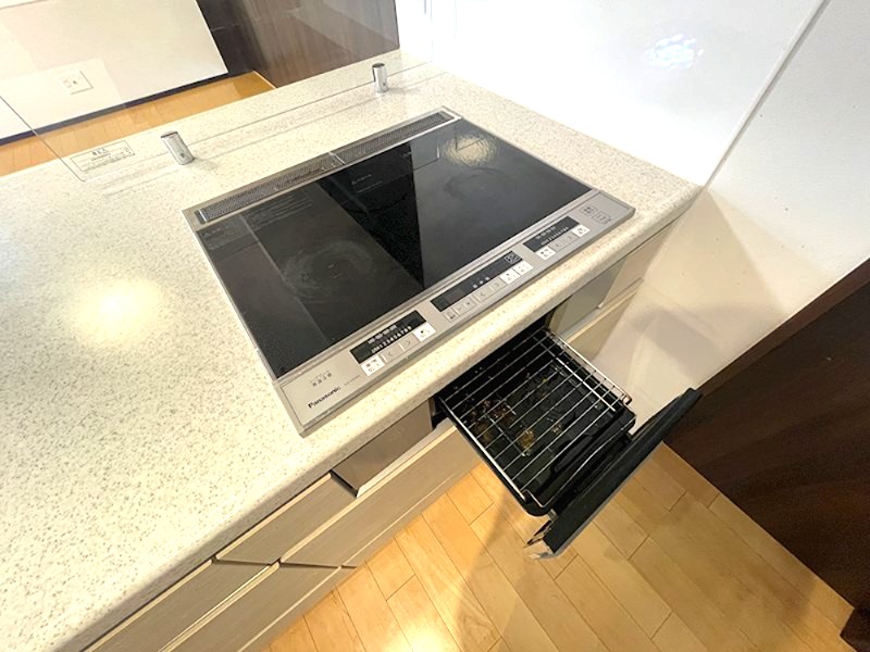アーティックス青山ベラヴィータ 内観写真（キッチン）