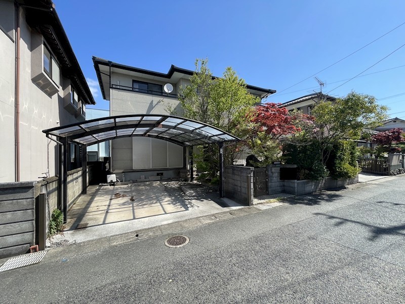 徳力新町二丁目8番戸建 現地写真（前面道路含む現地写真）