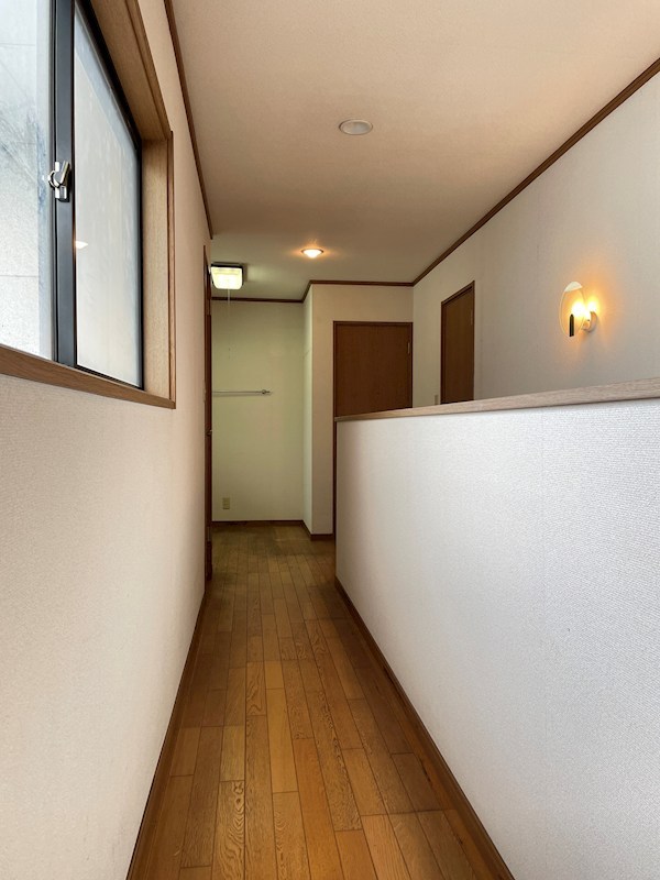 徳力新町二丁目8番戸建 内観写真（内装）